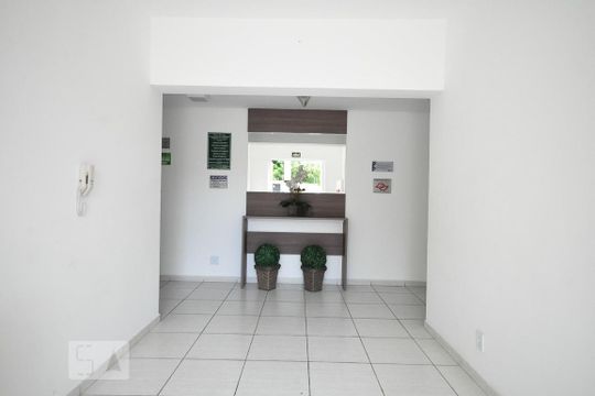 Hall Social de apartamento para alugar com 2 quartos, 55m² em Vila Andrade, São Paulo