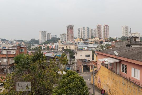 Vista de casa para alugar com 2 quartos, 95m² em Centro, Diadema