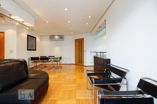 Apartamento para alugar com 1 quarto, 90m² em Vila Regente Feijó, São Paulo