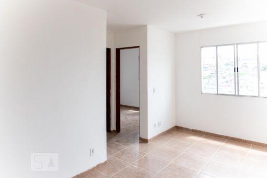 Apartamento à venda com 3 quartos, 57m² em Vila Santa Teresinha, São Paulo