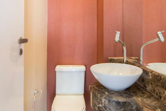 Lavabo de apartamento para alugar com 3 quartos, 140m² em Santana, São Paulo