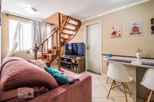 Sala de apartamento para alugar com 3 quartos, 84m² em São João Clímaco, São Paulo