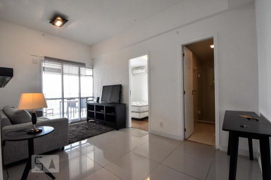 Sala de apartamento para alugar com 1 quarto, 51m² em Vila Gertrudes, São Paulo