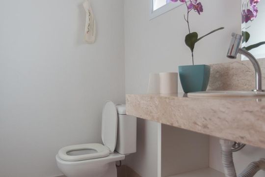 Lavabo de casa à venda com 4 quartos, 270m² em Jardim Magnólia, Campinas