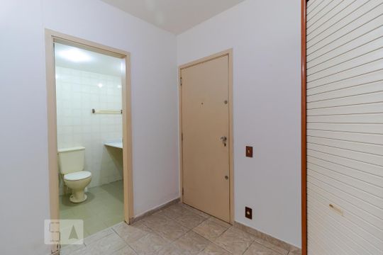 Sala de kitnet/studio à venda com 1 quarto, 40m² em Centro, Campinas