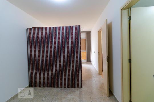 Sala de kitnet/studio à venda com 1 quarto, 40m² em Centro, Campinas