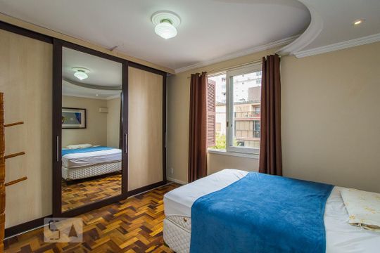 Quarto 1 de apartamento para alugar com 2 quartos, 176m² em Centro, Canoas