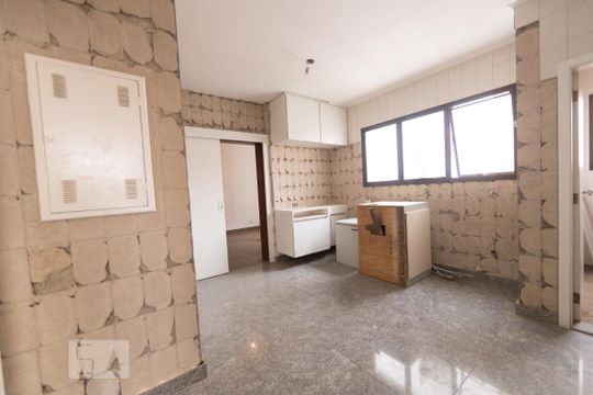 Área de Serviço de apartamento à venda com 4 quartos, 346m² em Jardim Tatuapé, São Paulo