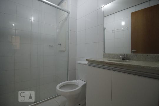 Banheiro da Suíte 1 de apartamento para alugar com 2 quartos, 66m² em Sul (águas Claras), Brasília