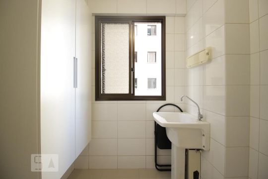 Área de Serviço de apartamento para alugar com 2 quartos, 66m² em Sul (águas Claras), Brasília