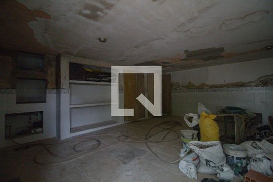garagem de casa de condomínio para alugar com 4 quartos, 450m² em Pechincha, Rio de Janeiro
