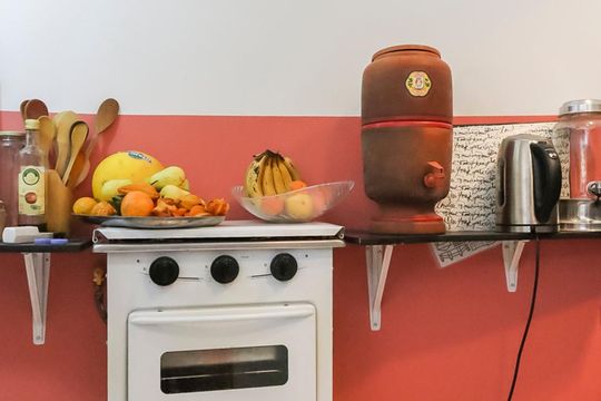 Cozinha de kitnet/studio para alugar com 1 quarto, 31m² em República, São Paulo