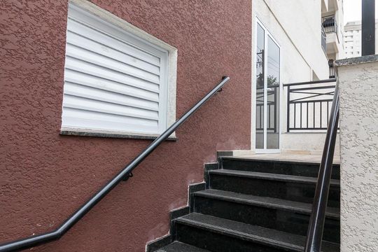 Entrada do prédio de apartamento à venda com 2 quartos, 51m² em Ponte Grande, Guarulhos