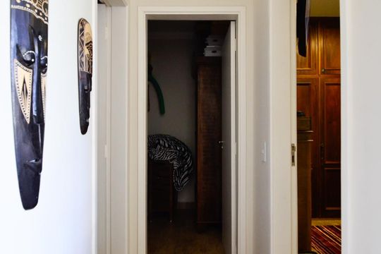Corredor de apartamento à venda com 2 quartos, 77m² em Centro, Campinas