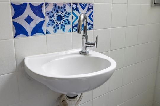 Banheiro de apartamento para alugar com 1 quarto, 38m² em Copacabana, Rio de Janeiro