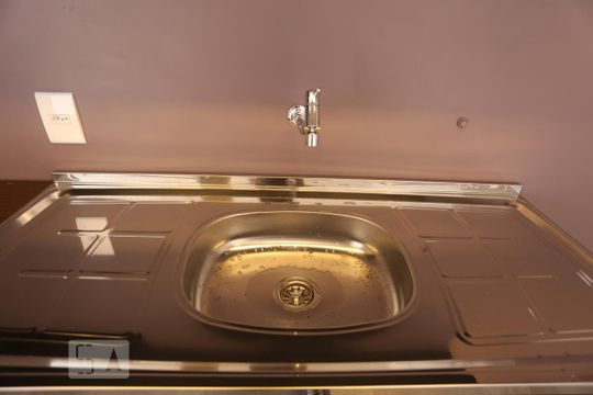 Cozinha de apartamento para alugar com 1 quarto, 30m² em Centro, São Paulo