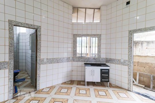 Casa à venda com 1 quarto, 65m² em Vila Pouso Alegre, Barueri