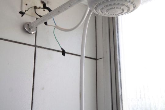 Banheiro de apartamento para alugar com 1 quarto, 45m² em Bela Vista, São Paulo