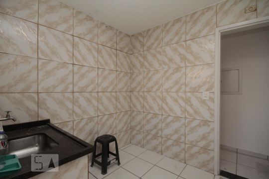 Cozinha de apartamento para alugar com 1 quarto, 45m² em Bela Vista, São Paulo