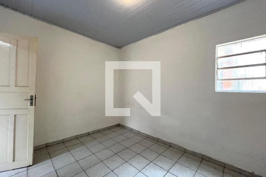 Quarto 2 de casa à venda com 2 quartos, 120m² em Vila do Encontro, São Paulo