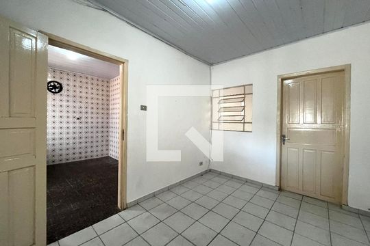 Sala de casa à venda com 2 quartos, 120m² em Vila do Encontro, São Paulo