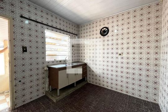 Cozinha  de casa à venda com 2 quartos, 120m² em Vila do Encontro, São Paulo