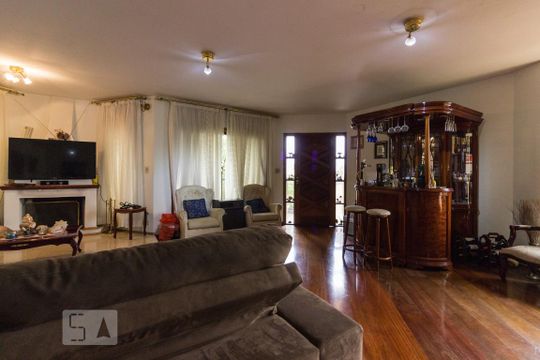 Casa para alugar com 5 quartos, 545m² em Vila Paulicéia, São Paulo