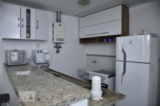 Apartamento para alugar com 1 quarto, 40m² em Barra da Tijuca, Rio de Janeiro