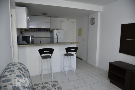 Apartamento para alugar com 1 quarto, 40m² em Barra da Tijuca, Rio de Janeiro