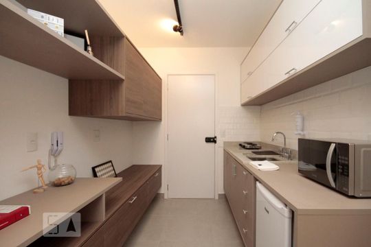 Cozinha de kitnet/studio à venda com 1 quarto, 35m² em Santa Efigênia, São Paulo