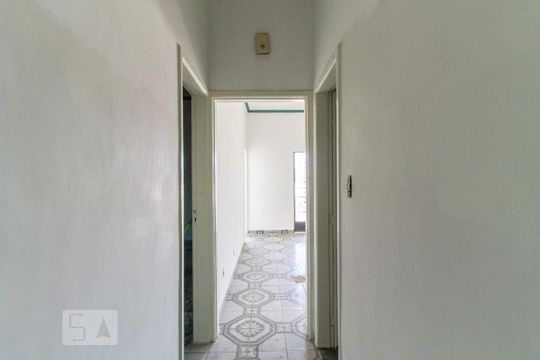 Corredor de casa à venda com 2 quartos, 480m² em Engenho de Dentro, Rio de Janeiro