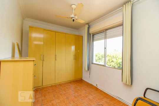 Dormitorio de apartamento para alugar com 1 quarto, 44m² em Protásio Alves, Porto Alegre