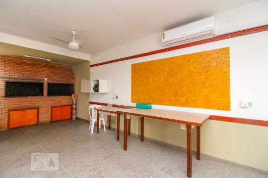 Área comum - Salão de festas de apartamento para alugar com 1 quarto, 44m² em Protásio Alves, Porto Alegre