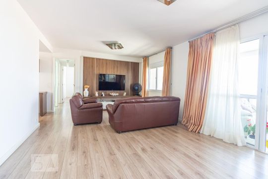 Apartamento à venda com 3 quartos, 135m² em Jardim Arpoador, São Paulo