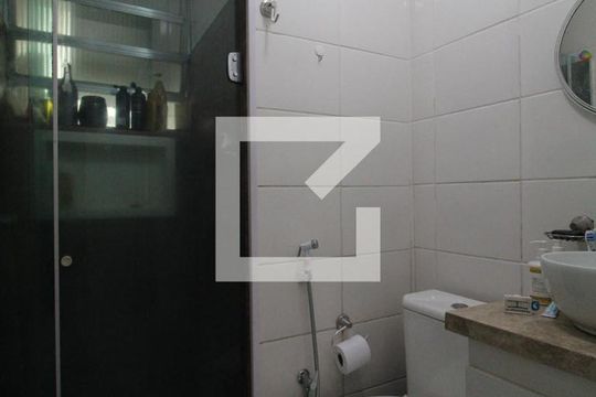 Banheiro de apartamento à venda com 2 quartos, 52m² em Freguesia de Jacarepaguá, Rio de Janeiro