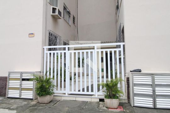 Fachada do bloco de apartamento à venda com 2 quartos, 52m² em Freguesia de Jacarepaguá, Rio de Janeiro