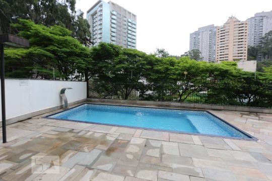 piscina de apartamento para alugar com 1 quarto, 45m² em Vila Andrade, São Paulo