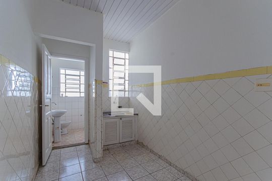 Cozinha de casa para alugar com 1 quarto, 50m² em Vila Mariana, São Paulo