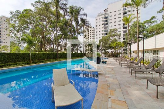Área comum - Piscina de apartamento à venda com 2 quartos, 69m² em Vila Andrade, São Paulo
