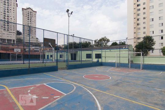 Quadra de apartamento para alugar com 2 quartos, 60m² em Vila Nova Cachoeirinha, São Paulo