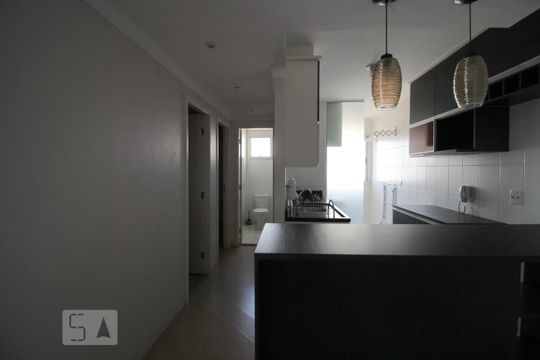 Cozinha de apartamento à venda com 2 quartos, 50m² em Jardim Íris, São Paulo