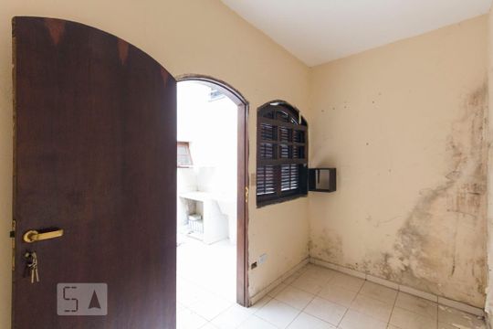 Quarto de Serviço de casa à venda com 2 quartos, 72m² em Jardim Brasil (zona Sul), São Paulo