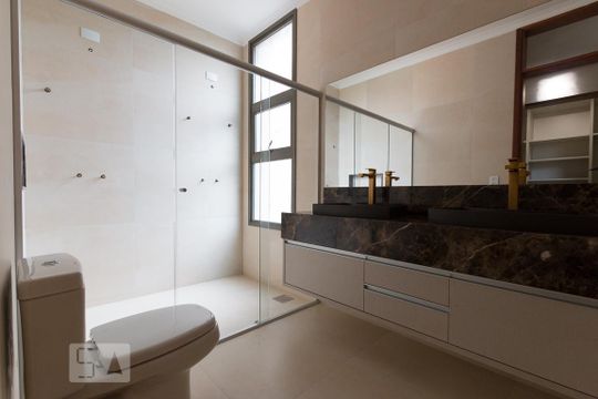 Banheiro do Quarto 4 de casa de condomínio à venda com 4 quartos, 300m² em Bosque das Palmeiras, Campinas
