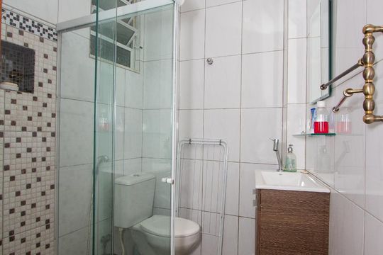 Banheiro de kitnet/studio à venda com 1 quarto, 27m² em Centro, Rio de Janeiro