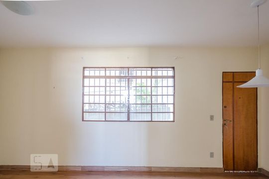 Sala de apartamento para alugar com 3 quartos, 60m² em Salgado Filho, Belo Horizonte