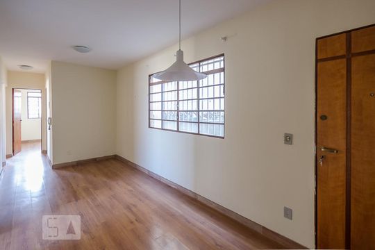 Apartamento para alugar com 3 quartos, 60m² em Salgado Filho, Belo Horizonte