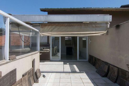 Quintal de casa à venda com 3 quartos, 260m² em Vila Roque, São Paulo