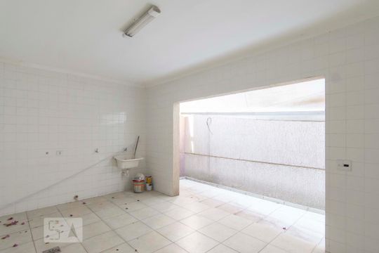 Lavanderia de casa à venda com 3 quartos, 260m² em Vila Roque, São Paulo