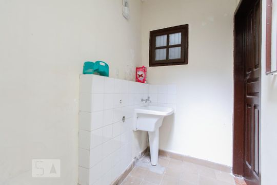 Área de Serviço de casa à venda com 2 quartos, 90m² em Vila Guarani (z Sul), São Paulo