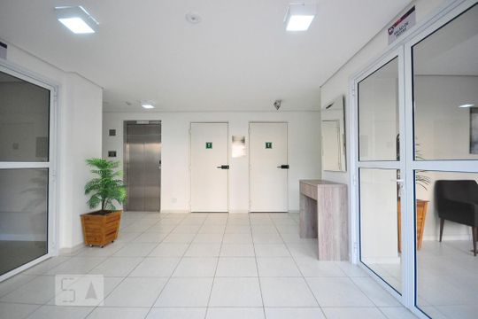 Hall Social de apartamento para alugar com 2 quartos, 55m² em Vila Andrade, São Paulo